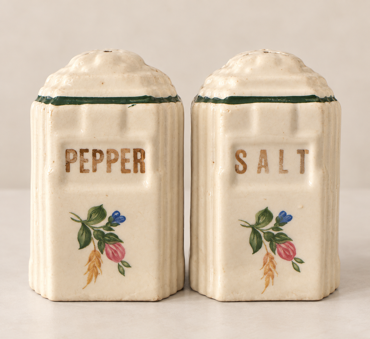 Vintage Art Deco Hawker Pottery Skyscraper-Style Salt & Pepper Shaker Set