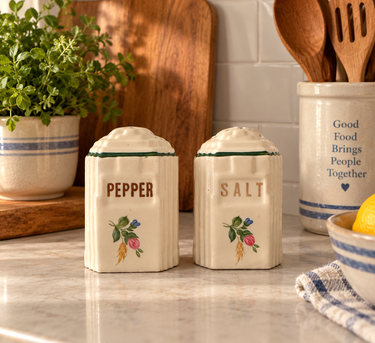 Vintage Art Deco Hawker Pottery Skyscraper-Style Salt & Pepper Shaker Set
