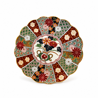 Assiette vintage à fleurs Imari. Japon.