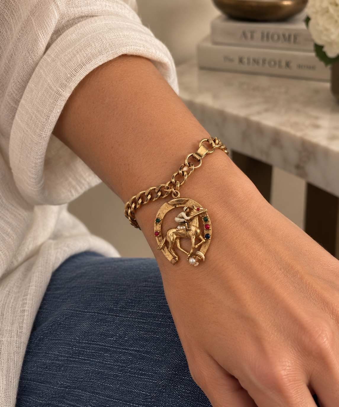Vintage Equestrian Horse &amp; Horseshoe Charm Bracelet