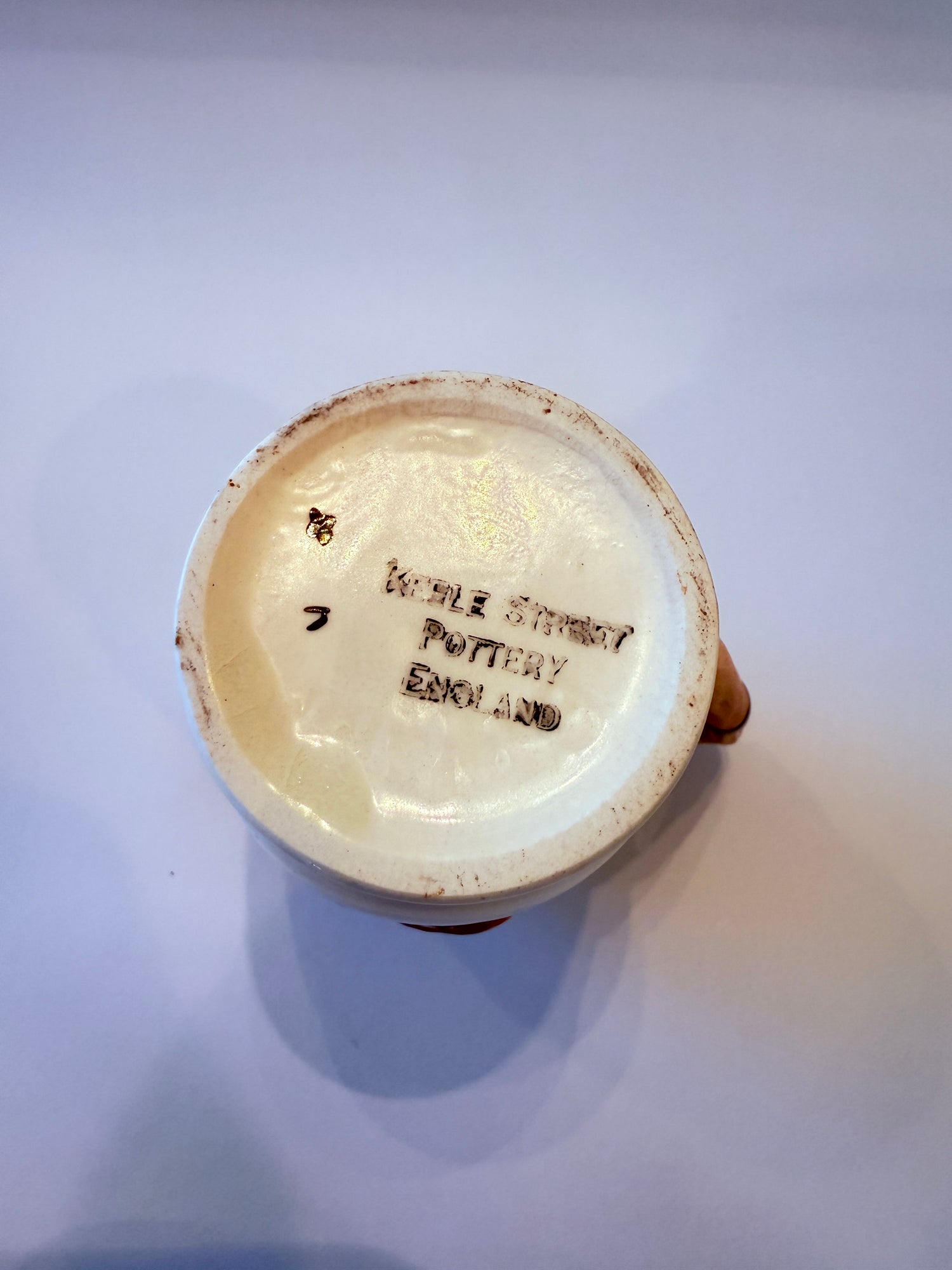 Servizio da tè in ceramica con scena di caccia inglese, teiera e lattiera, c. 1929