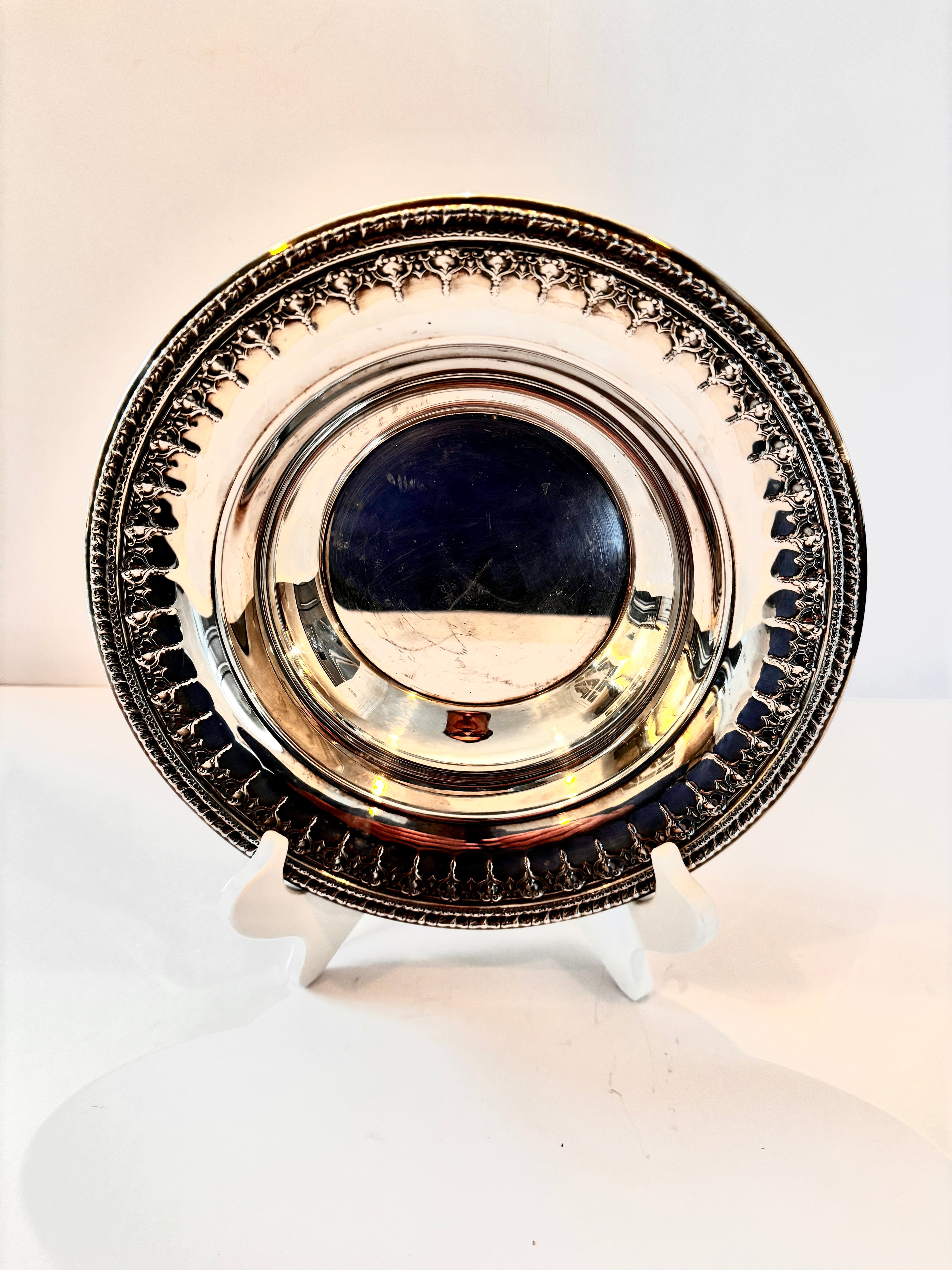 Reed and Barton silver-plate bowl in the Riviera pattern, 10 inches