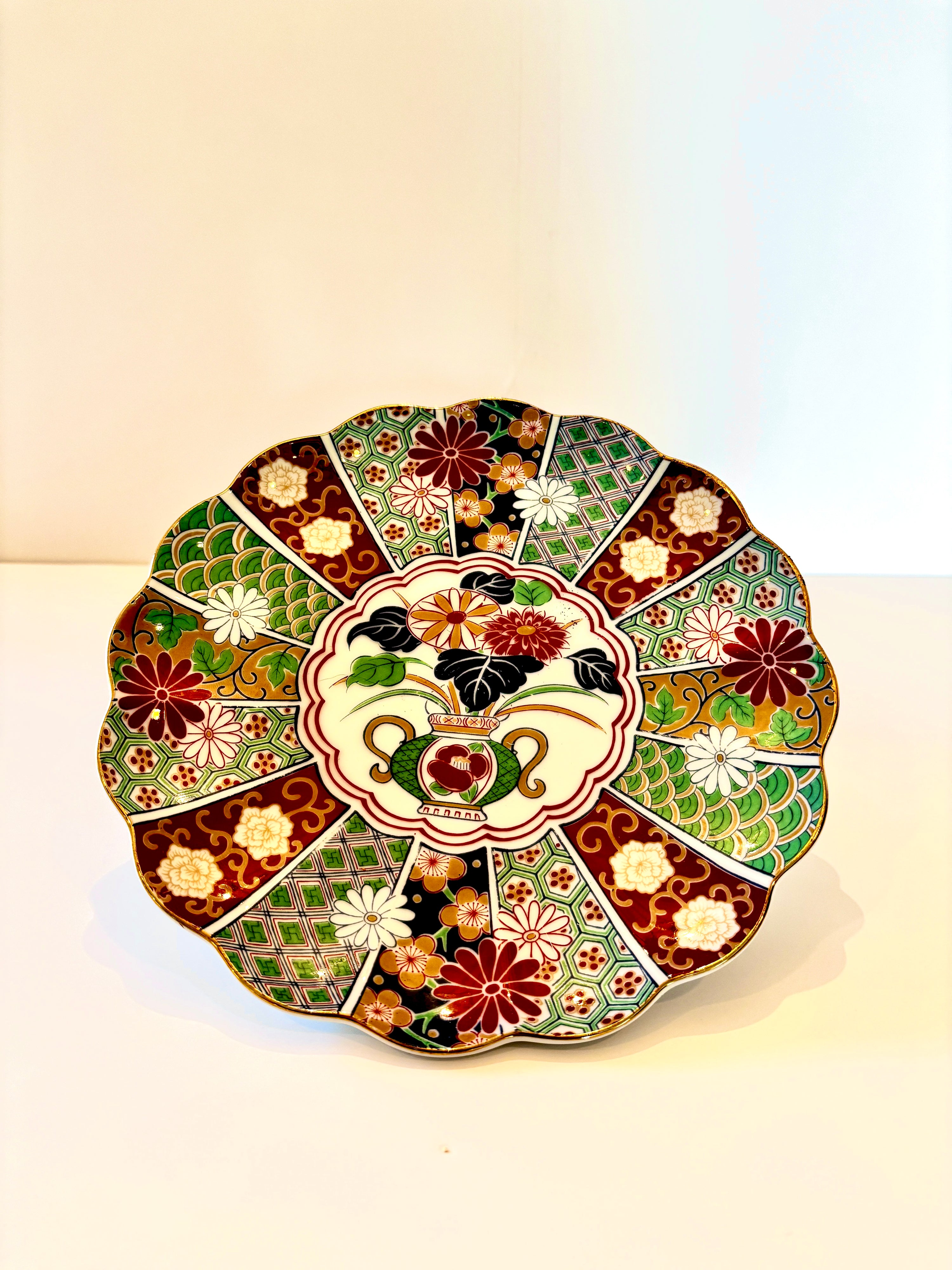 Vintage Imari flower plate, border panel detail